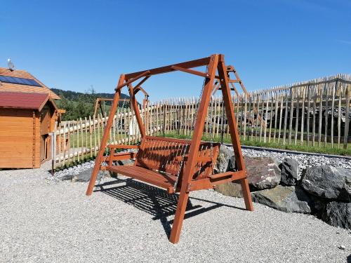 Ferienhof Hefele Schaukel zum Entspannen Ferienhof Hefele Schaukel zum Entspannen
