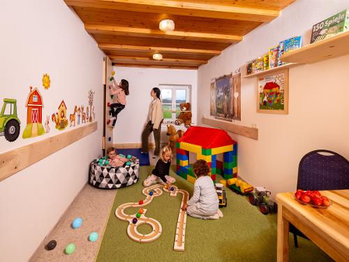 unser beheiztes Spielzimmer unser beheiztes Spielzimmer