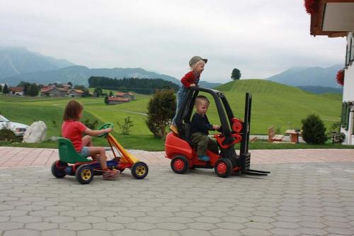 Unser Kinderfuhrpark kommt gut an!