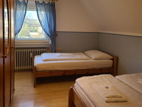 1000070286 1000070286