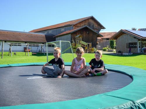 Ferienhof Schweiger-Spielplatz-5514