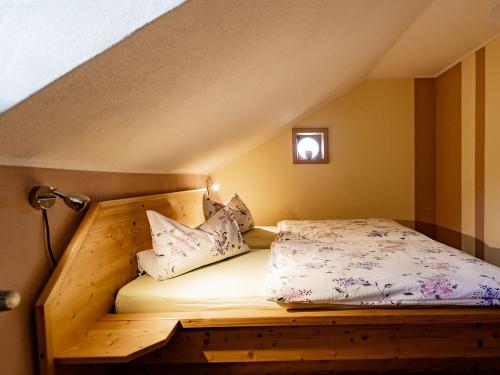 Sonnenblume_Schlafzimmer_002 Sonnenblume_Schlafzimmer_002