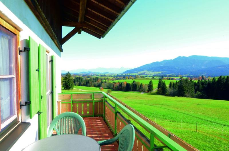 2018_berglandhof_ferienwohnung_ausblick_vom_balkon_img_3421_cmyk_sehr_groß