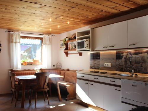 Küche und Esszimmer Küche und Esszimmer