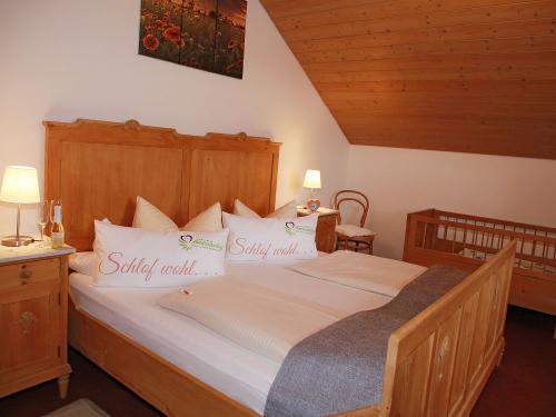 Elternschlafzimmer Adlerhorst