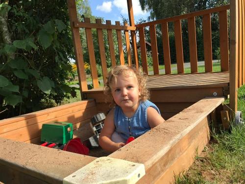 Mir gefällt es im Sandkasten