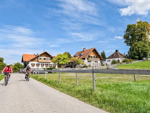 Direkte Lage am Radweg