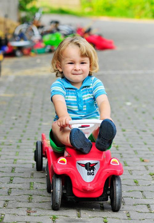 stroebelhof_bobbycar