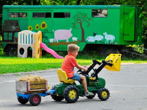 stroebelhof_kinder_kettcar