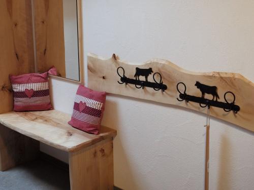 Garderobe mit viel Platz (Wohnung Falken) Garderobe mit viel Platz (Wohnung Falken)