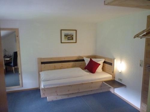 Einzelzimmer Zirbe Standard