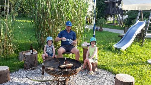 Unsere neue Grill- und Feuerstelle