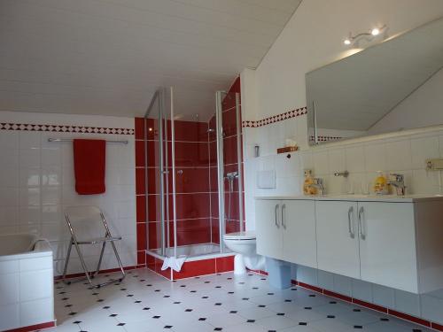 dsc00775
Badezimmer im Haus Sonnenblume