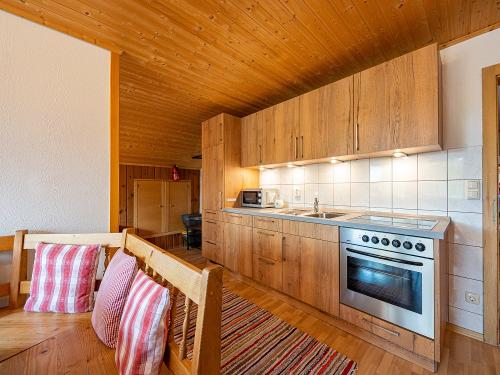 estermann_2022_foto_team_f8-web-02073