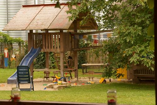 Spielplatz Lehneckerhof