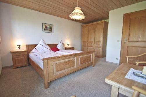 Schlafzimmer2