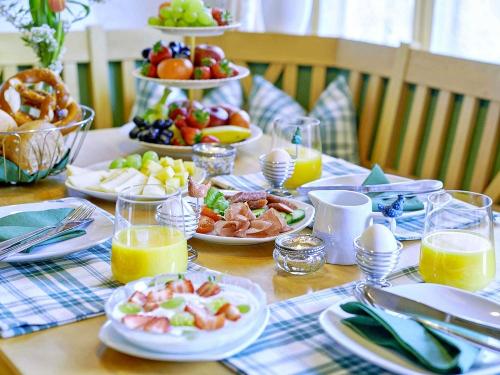 berndlhof_fewo_sonnenseite_fruehstueck_28