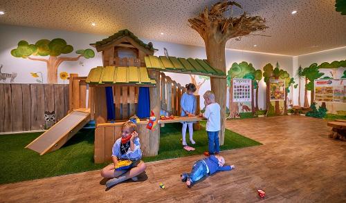Indoor-Kinderspielwald