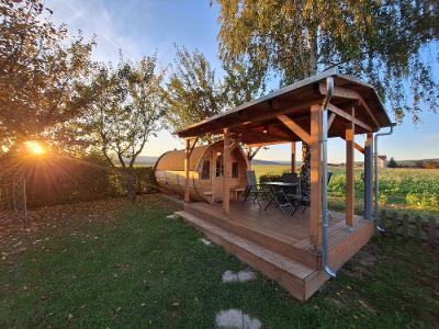 Schlaffass Rhönblick mit Terasse