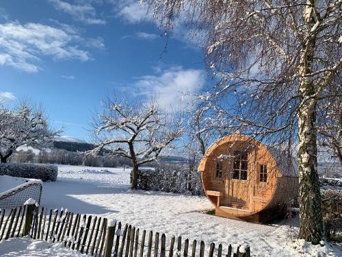 Schlaffass Rhönblick im Winter