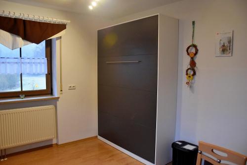 Ferienwohnung 1 - Küche/Schrankbett
