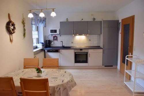 Ferienwohnung 2 - Küche