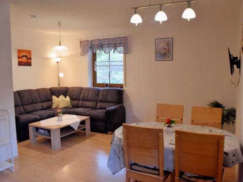 Ferienwohnung 2 - Küche/Wohnzimmer