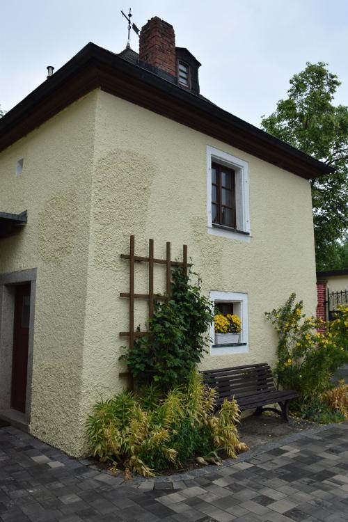Häuschen von außen