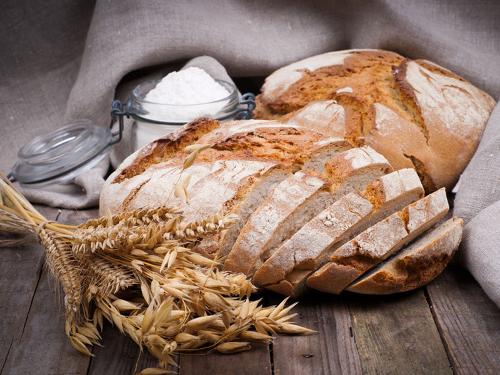 Frisches Brot und hausgemachte Spezialitäten