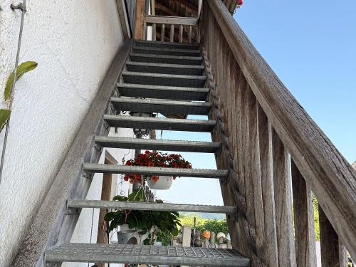 Treppe zur Wohnung