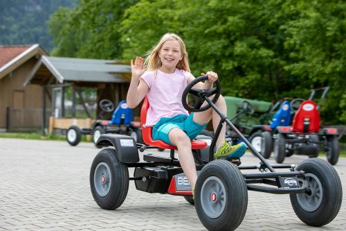 Alle Kinder lieben die Kettcars!