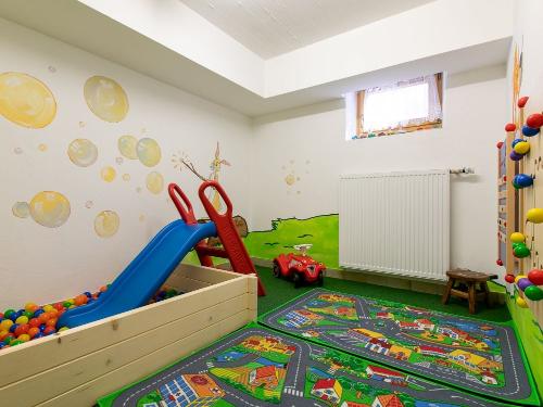 Spielzimmer 2