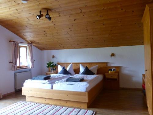 schlafzimmer_fichtenhimmel