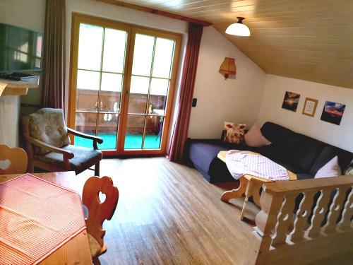 Mit Balkon, Blick aufs Hörnle Mit Balkon, Blick aufs Hörnle