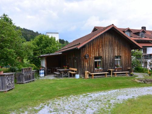 Aufenthaltsraum mit Pizzaofen und Grill Aufenthaltsraum mit Pizzaofen und Grill