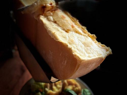 beliebter Raclettekäse