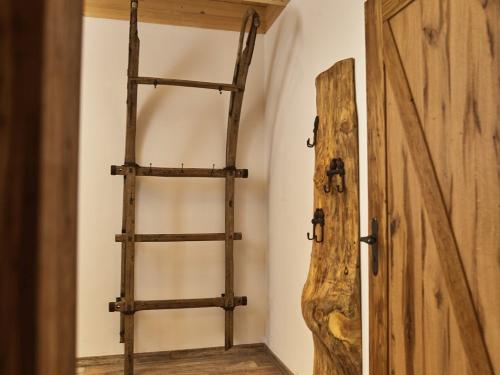 Heuboden Garderobe