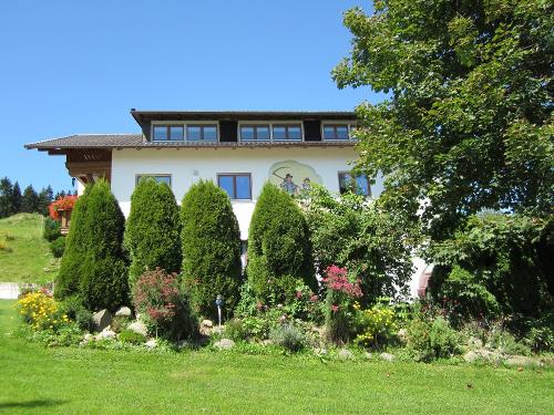 haus-vorderansicht