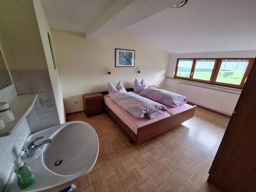 Schlafzimmer 2