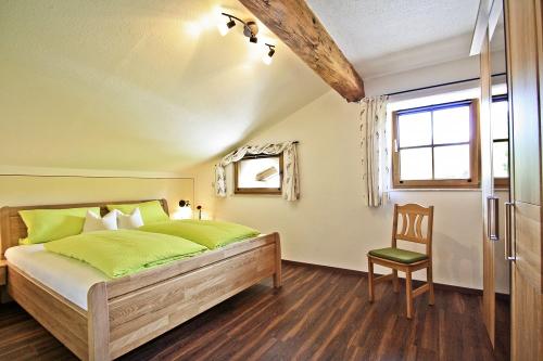 Schlafzimmer 1 Morg´n-Liacht