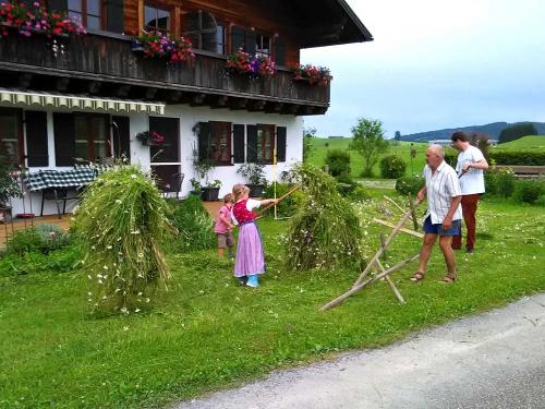 Die Hofarbeit macht glücklich
