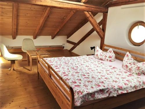 wohnenunterdemdachschlafzimmer-k2