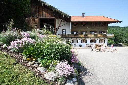 Herbstbauernhof