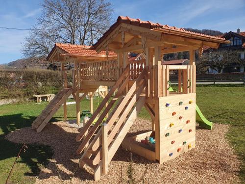 unser neuer Spielplatz