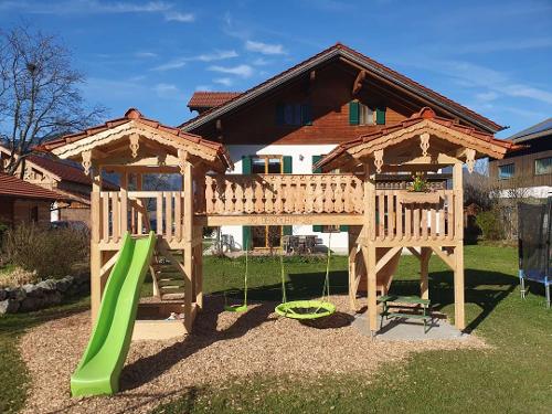 unser neuer Spielplatz