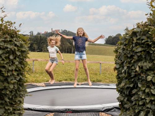 Riesen-Bodentrampolin