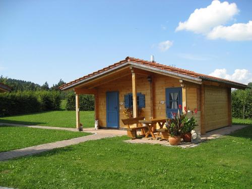 Saunahütte mit Kaminofen Saunahütte mit Kaminofen