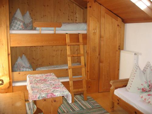 Kinderschlafzimmer "Kiniberg"