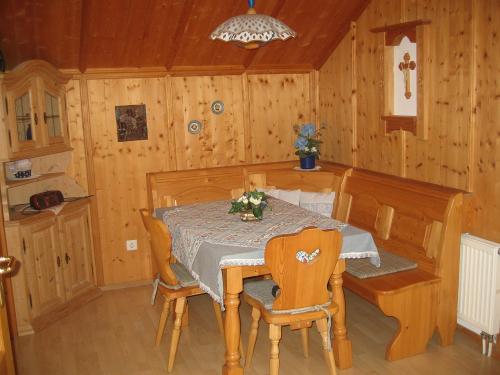 Essecke Ferienwohnung "Kiniberg"