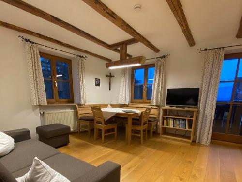 Wohnzimmer Weidenbaum